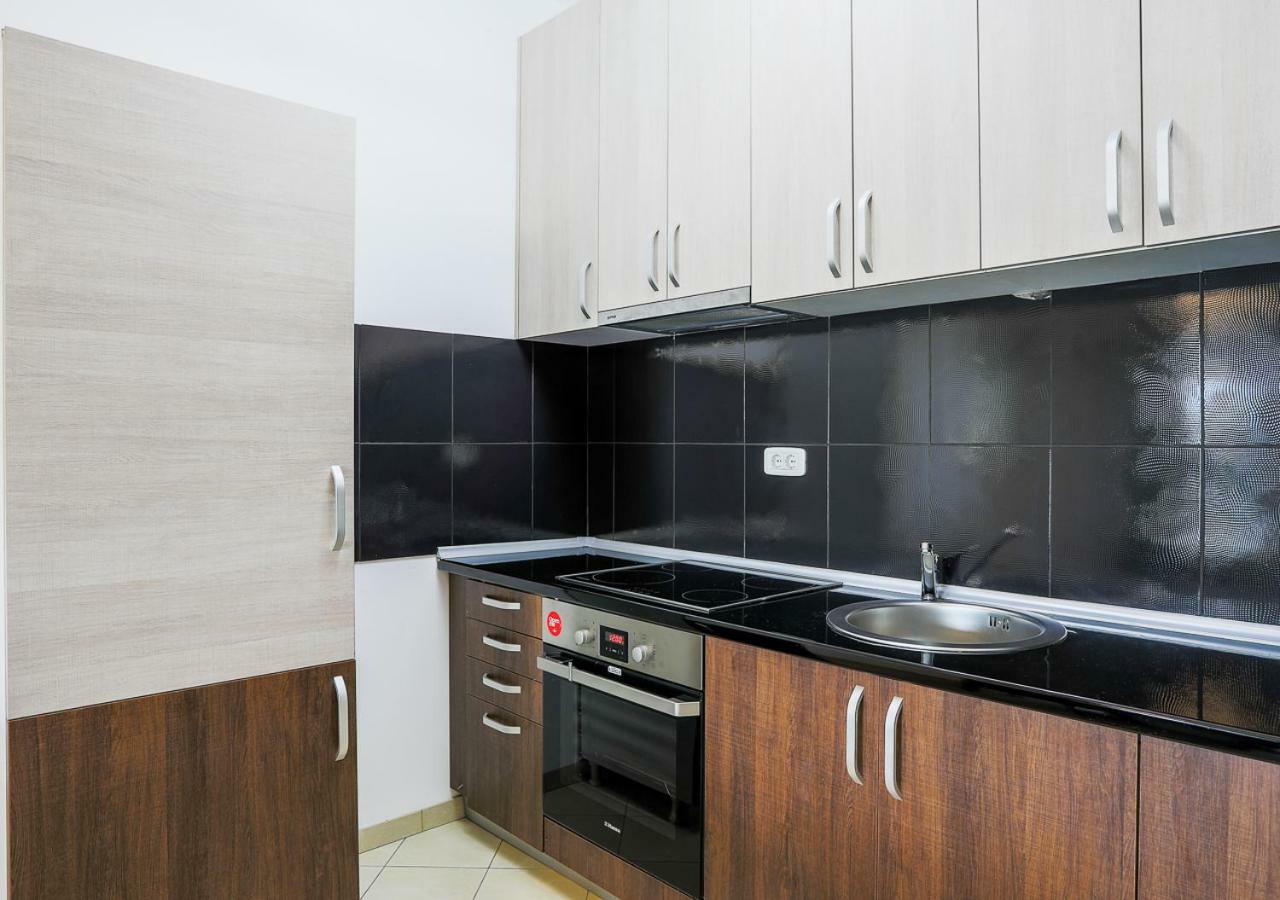 Bay Breeze Apartment
