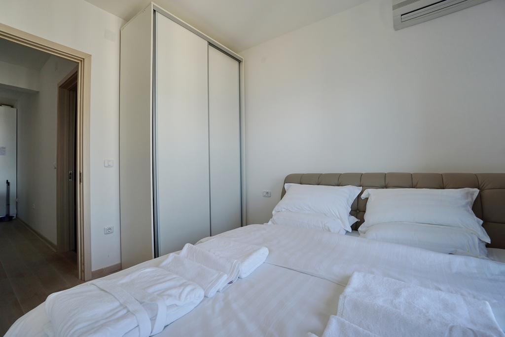 Bay Breeze Budva