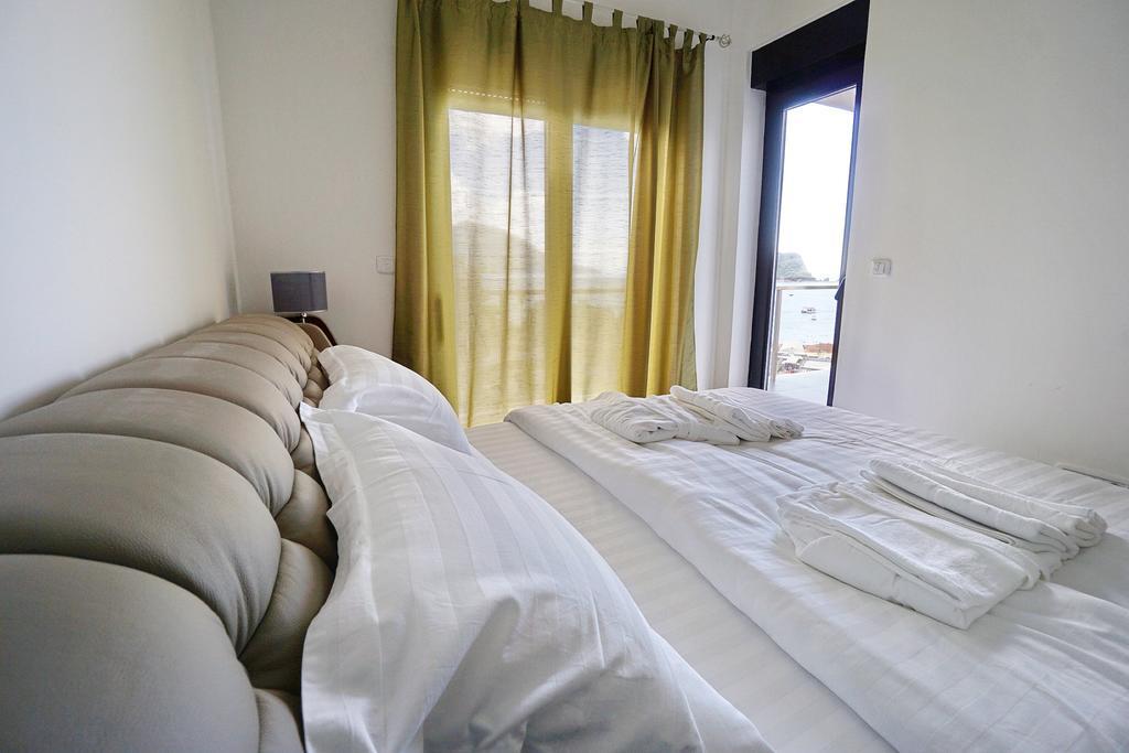 Apartment Bay Breeze Budva