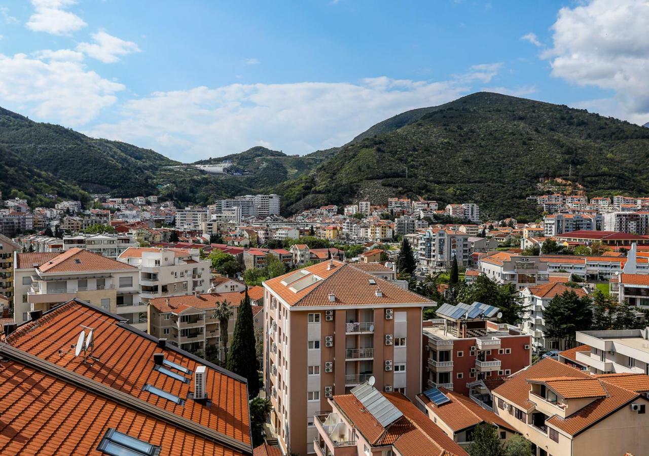 Bay Breeze * Budva